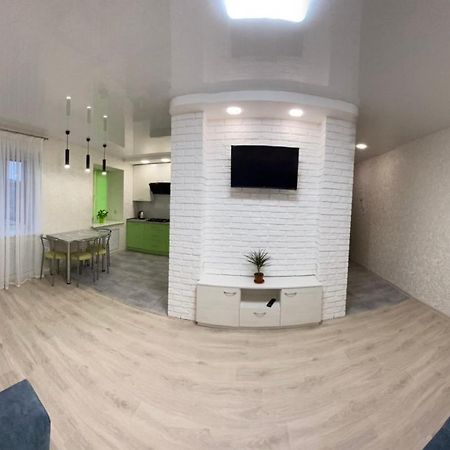 Suite Mira Avenue Center Двухкомнатная Квартира В Центре Возле Тц Цум Τσέρνιγκοφ Εξωτερικό φωτογραφία